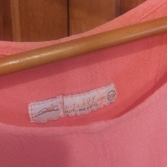 Handkerchief style top - Picture 5 of 7